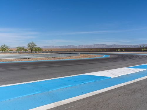 Race Track in the USA: Curving Asphalt Roads for Speed Enthusiasts ...