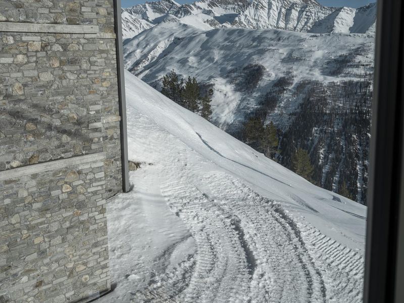 The Majestic Alps Mountain Range in Europe HDRi Maps and Backplates