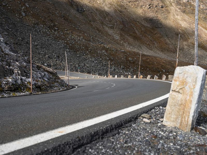 Asphalt Road in Austria: Captivating Landscape HDRi Maps and Backplates