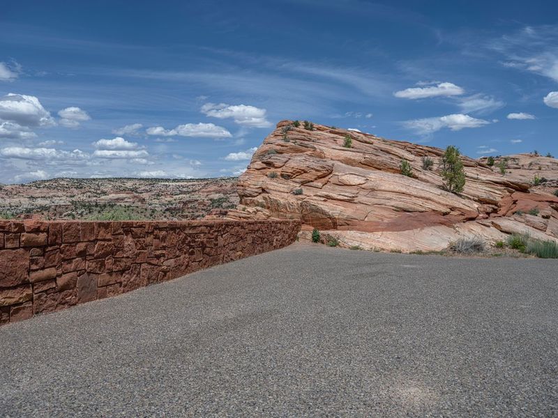 Asphalt Road in the USA: Clear Sky and Stunning Nature HDRi Maps and ...