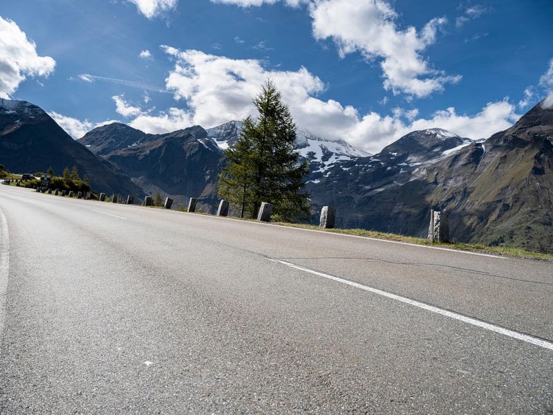 Austria Road: Clear Sky Above a Stunning Mountain Landscape HDRi Maps ...
