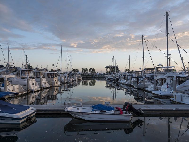 Dawn Reflections in San Diego Harbor - HDRi Maps and Backplates