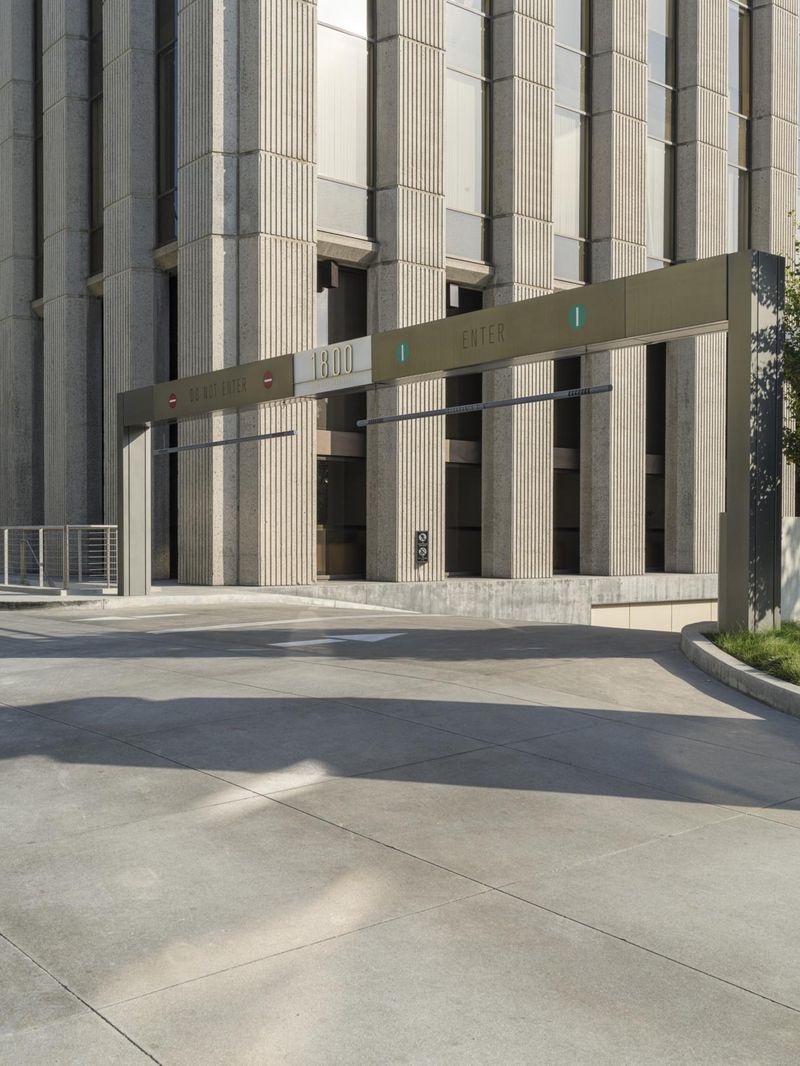 A closer look at Contrasting High Rise California