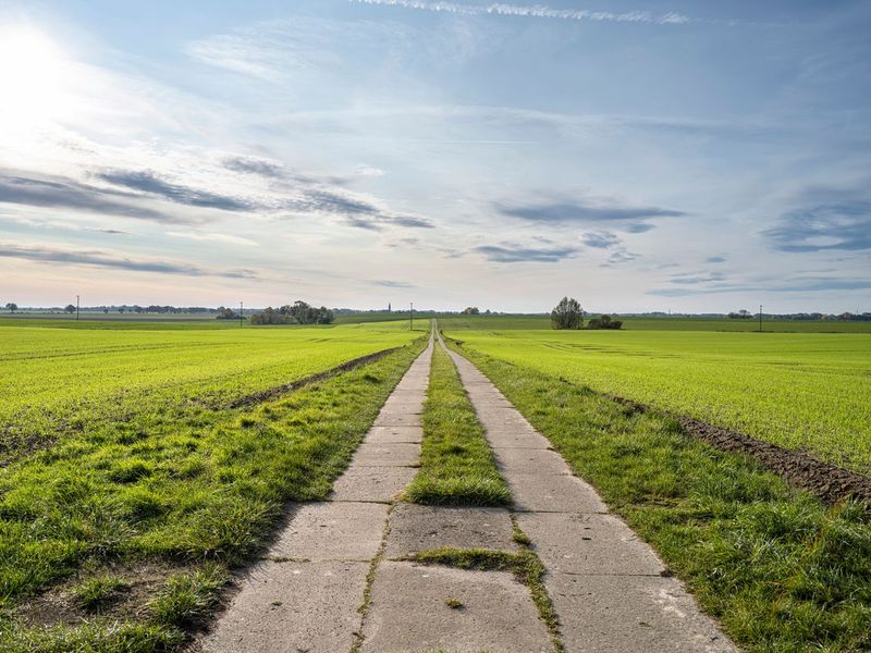 Clear Sky in Berlin, Europe: A Picturesque Landscape HDRi Maps and ...