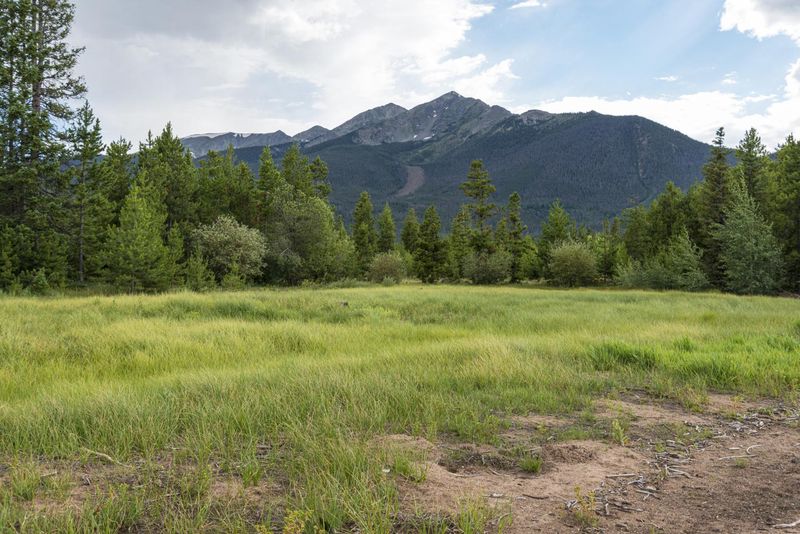 Colorado Landscape with Mountains and Forest HDRi Maps and Backplates