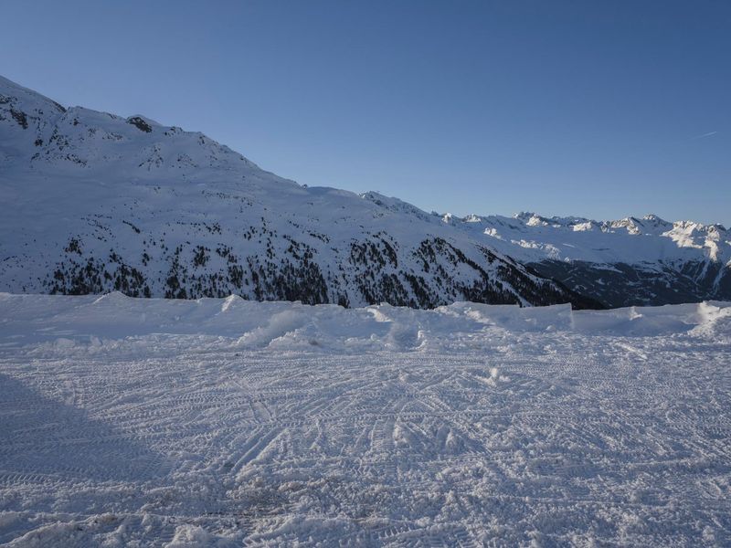 Dawn in the Alps: Snow Covered Mountain Range HDRi Maps and Backplates