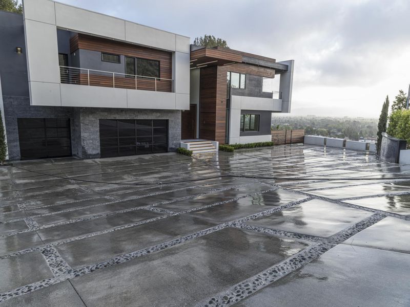 Dawn Road in Los Angeles: Concrete and Water Reflections HDRi Maps and ...