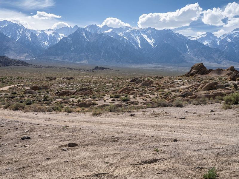 Discover Alabama Hills: Dirt Roads and Desert Landscape HDRi Maps and ...