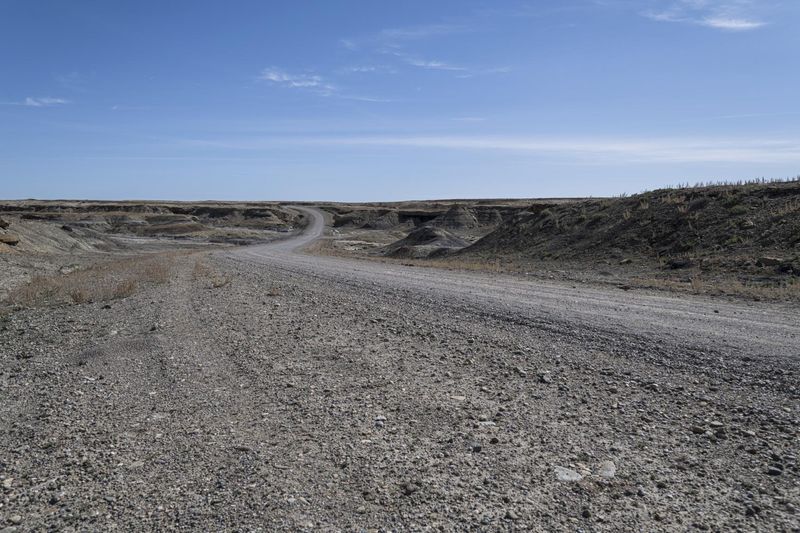 Empty Dirt Road in Utah Desert HDRi Maps and Backplates