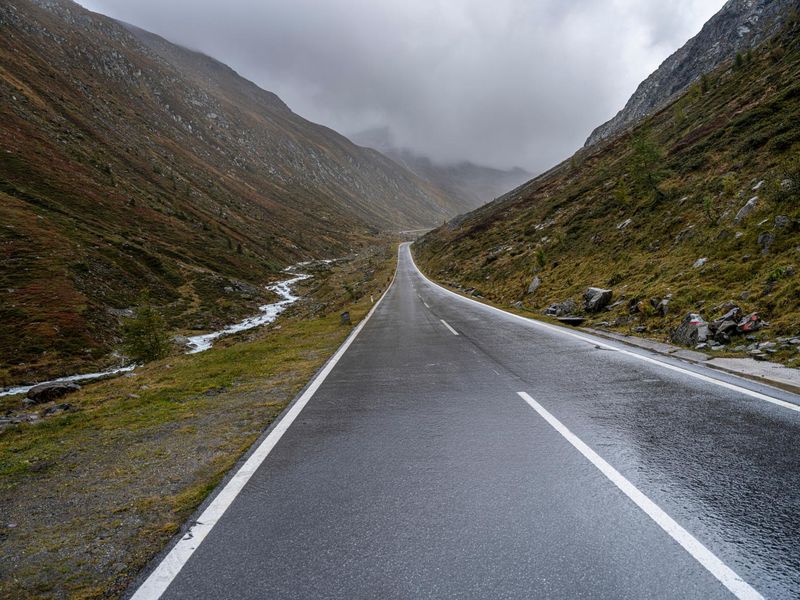 Empty Highway on Steep Slope with Grey Sky in Austria HDRi Maps and ...