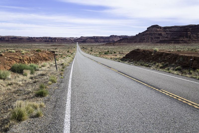Empty Highway through Utah Desert Landscape HDRi Maps and Backplates