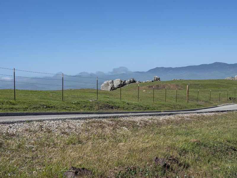 Empty Road with Mountains in California, USA HDRi Maps and Backplates