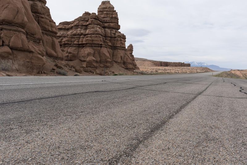 Empty Road in Utah Desert with Red Rock and Mountains HDRi Maps and ...