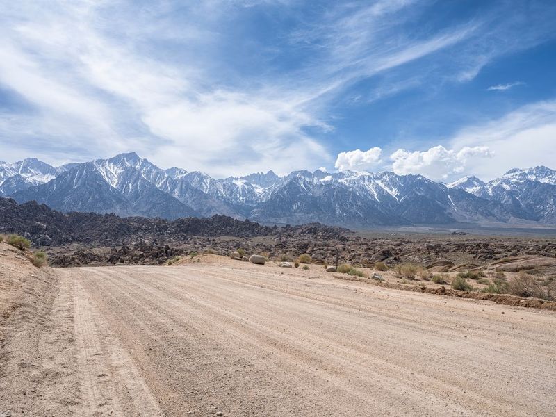 Exploring Dirt Roads of California's Alabama Hills HDRi Maps and Backplates