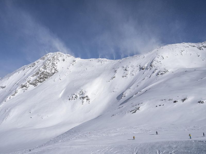 French Alps Winter Landscape: Majestic Mountains HDRi Maps and Backplates