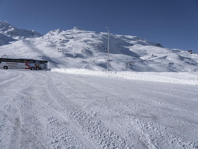 French Alps Winter Landscape: Snow Mountains HDRi Maps and Backplates