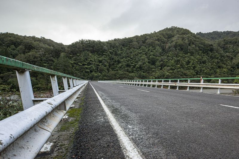 A Gloomy Day on Road Surfaces in the Highlands HDRi Maps and Backplates