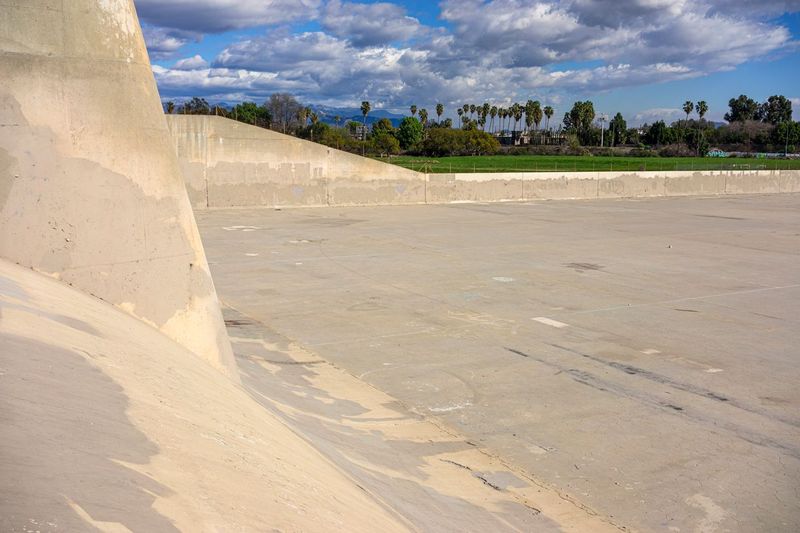 Los Angeles: Concrete Ramp Skateboarding HDRi Maps and Backplates