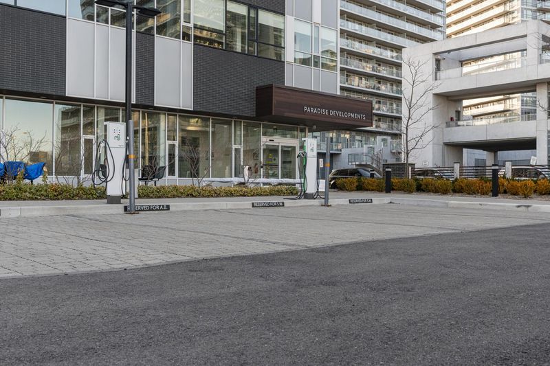 Low-Rise Condominium Building in Toronto HDRi Maps and Backplates