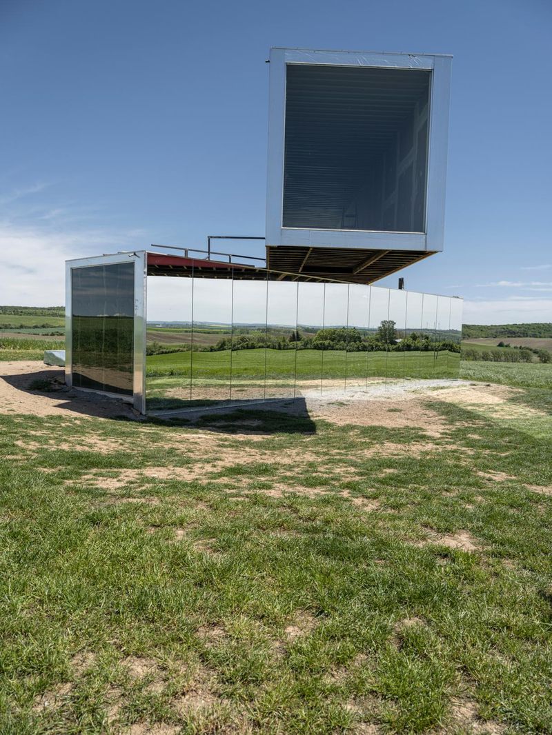 Lush Landscape: Green Field in Germany HDRi Maps and Backplates