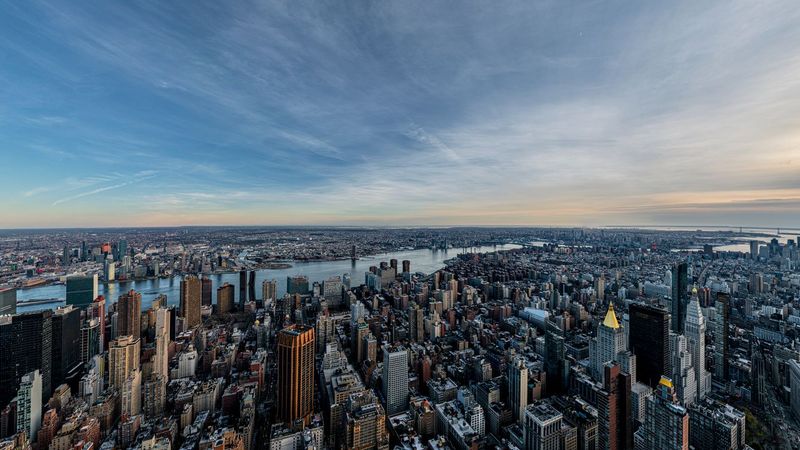 Manhattan Cityscape: Skyscrapers Against the Skyline - HDRi Maps and ...