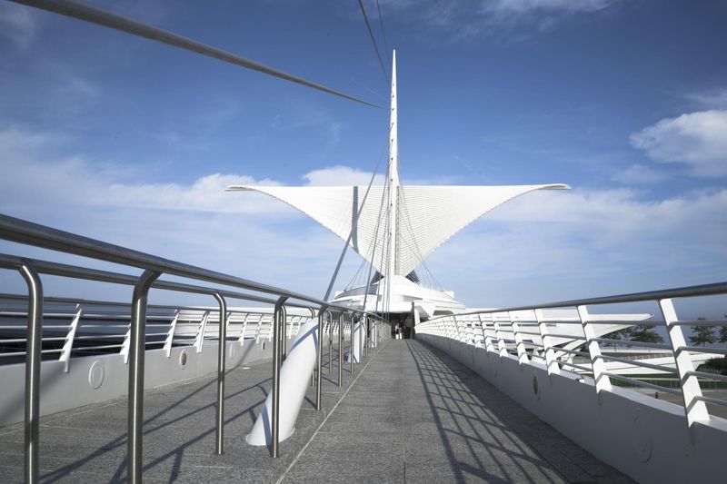Modern Architecture in Milwaukee, USA HDRi Maps and Backplates
