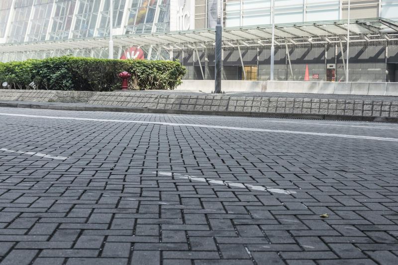Modern Architecture in the Urban Environment HDRi Maps and Backplates