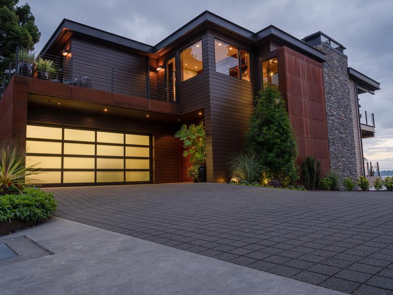 Modern Residential Building HDRi Maps and Backplates