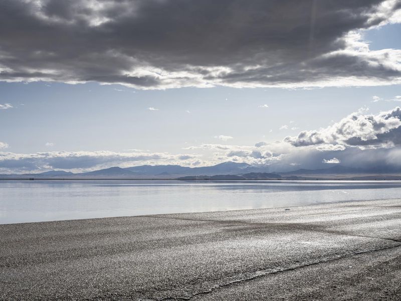 Motorcycle parked on a coastal beach in Utah HDRi Maps and Backplates