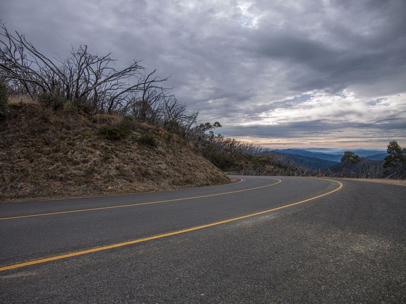 Mountain Overlook: A Gloomy View Under a Grey Sky HDRi Maps and Backplates