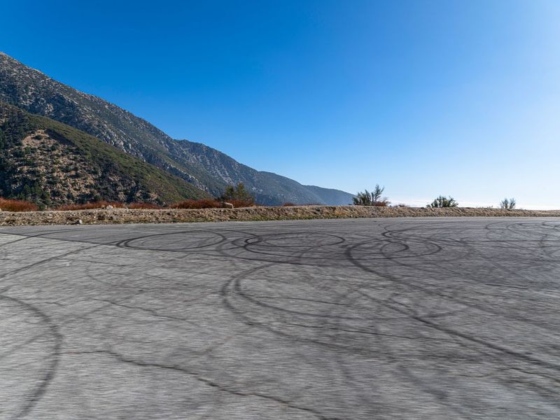Open Space and Clear Sky on a Day HDRi Maps and Backplates