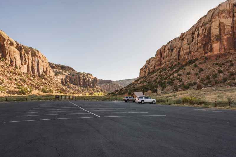 Parking Lot in the Desert under a Clear Sky HDRi Maps and Backplates