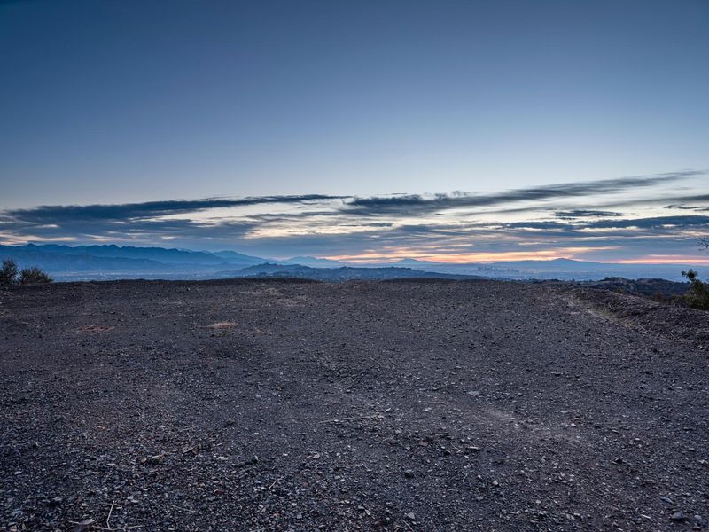 Rural Landscape with Mountain View in Los Angeles HDRi Maps and