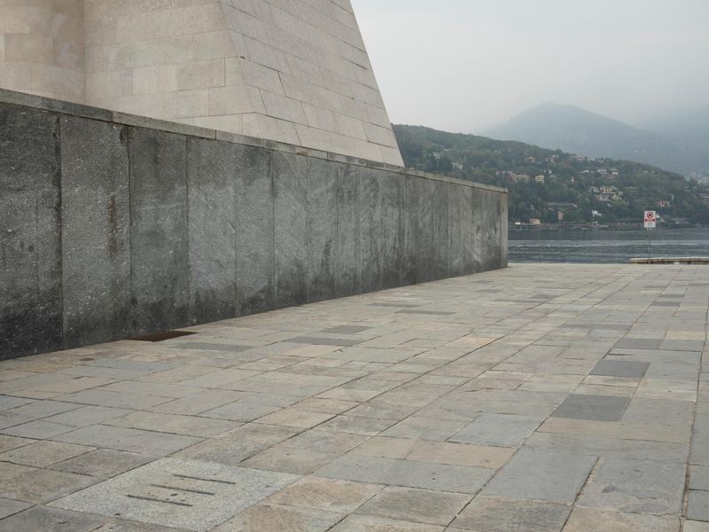 A Scenic Pathway with Mountain Views in Italy - HDRi Maps and Backplates