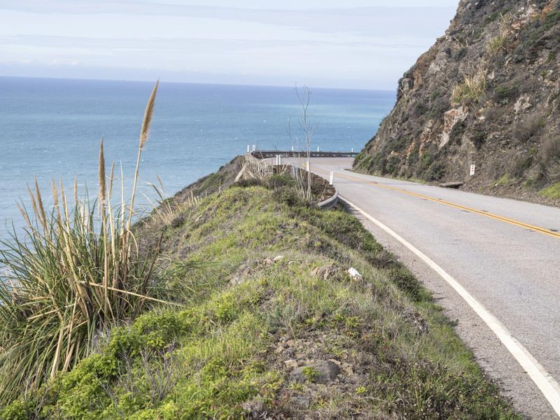 Scenic Route Along the Pacific Coast Highway in Big Sur, California ...