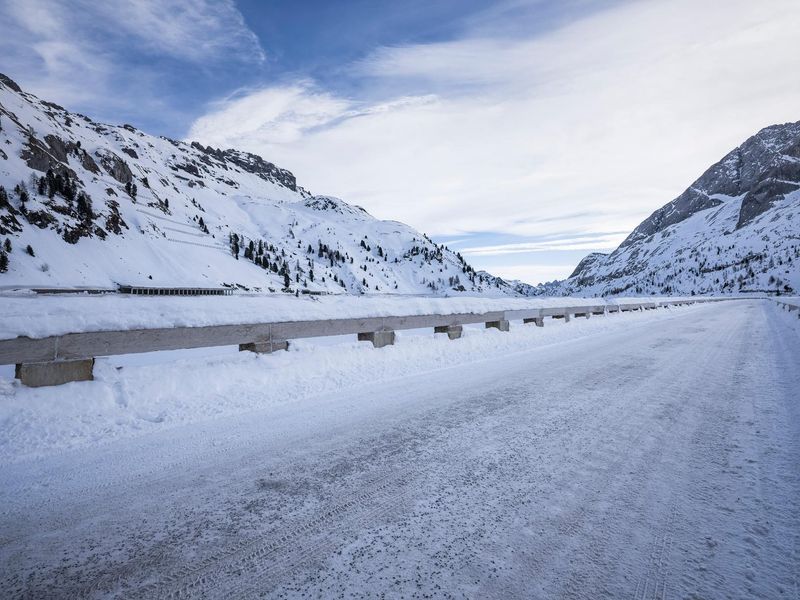 Scenic Winter Landscape of the German Alps HDRi Maps and Backplates