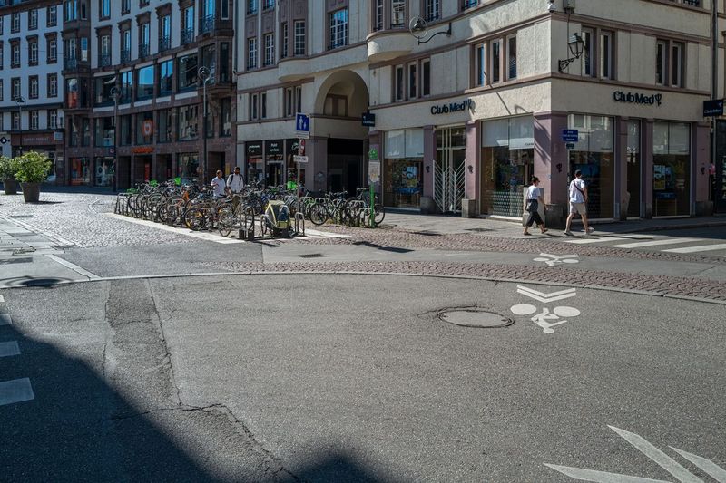 Strasbourg City: Street Shopping and Architecture HDRi Maps and Backplates