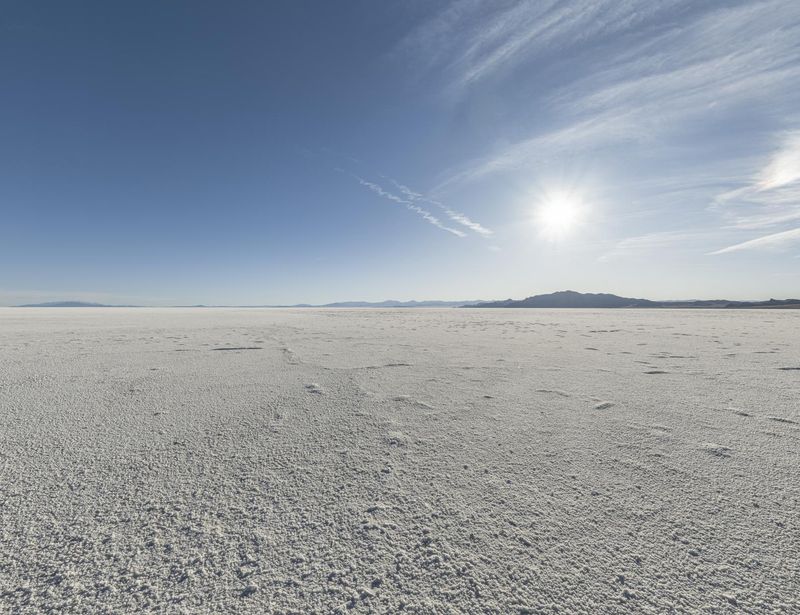 Sunny Day in Utah Desert Landscape - HDRi Maps and Backplates