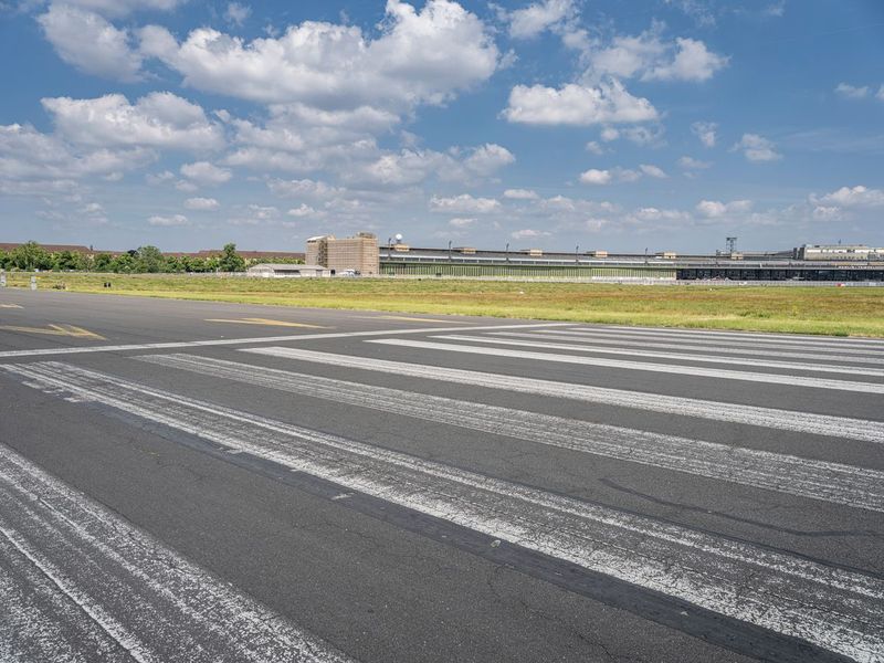 Tempelhof Berlin: Empty Runway under Blue Skies HDRi Maps and Backplates