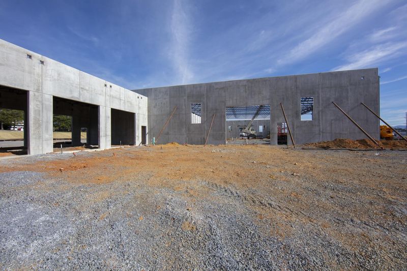 Unfinished Building in Johnson City, Tennessee HDRi Maps and Backplates