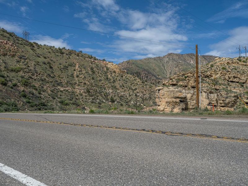 USA Scenic Drive: Mountain Road with Dramatic Clouds HDRi Maps and ...