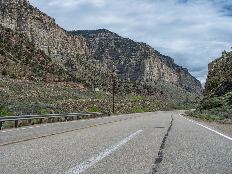 USA Scenic Drive: Road through Mountainous Terrain HDRi Maps and Backplates