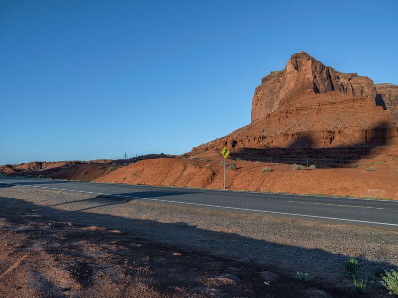 Utah and Arizona: Clear Sky Morning Shadows HDRi Maps and Backplates