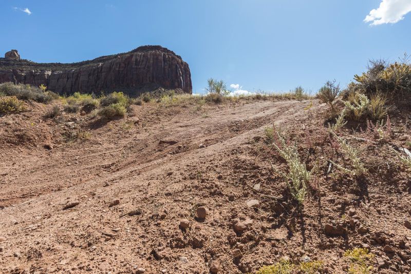 Utah Canyonlands Road Trip: Red Rock Landscape HDRi Maps and Backplates