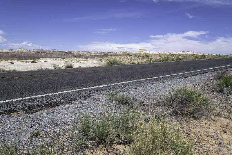 Utah Desert Landscape: Mountains and Grass HDRi Maps and Backplates