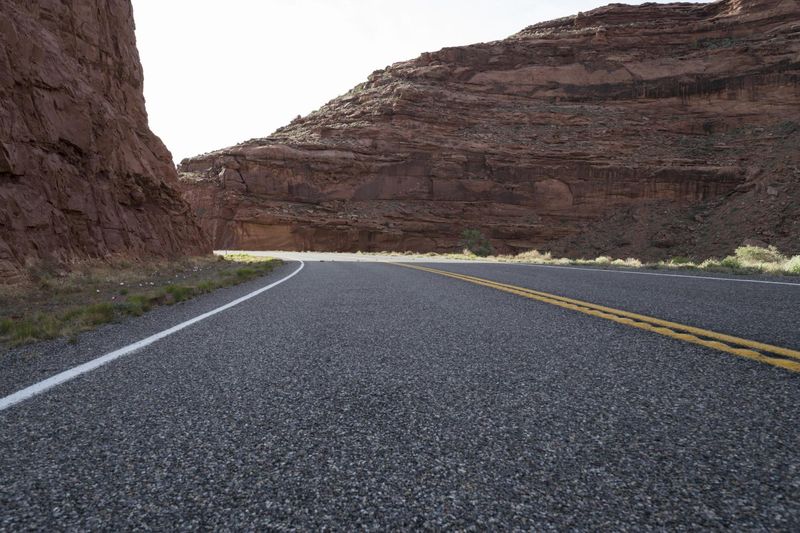 Utah Desert Landscape: Exploring the Red Rock Road HDRi Maps and Backplates
