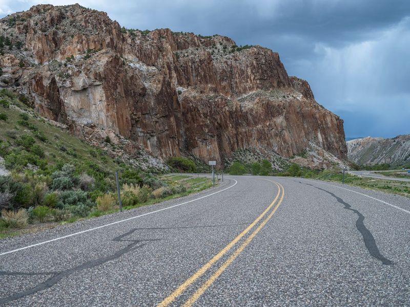 Utah Landscape: Clouds and Mountains Surrounding the Road - HDRi Maps ...