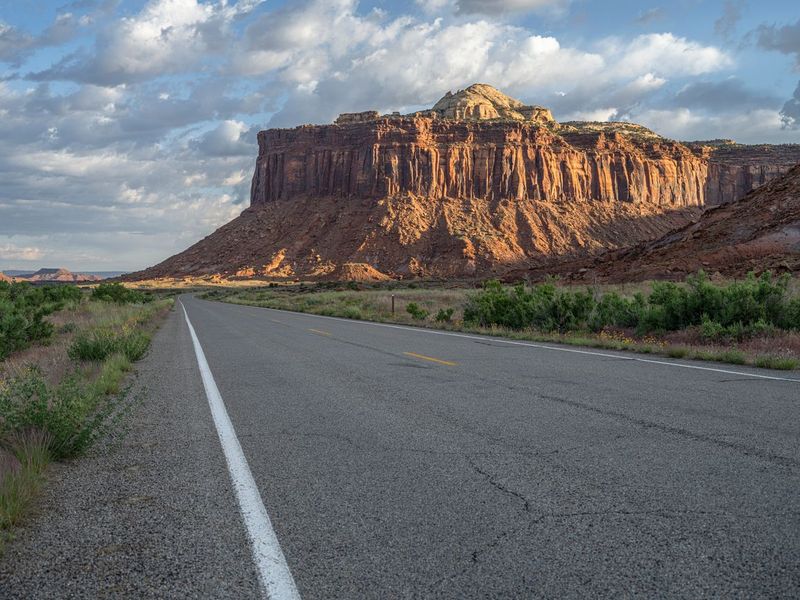 Utah Landscape: Road at the Break of Dawn HDRi Maps and Backplates