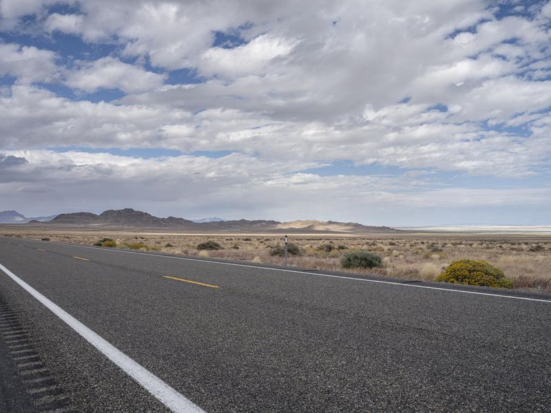 Utah Mountain Road: Asphalt and Clouds HDRi Maps and Backplates