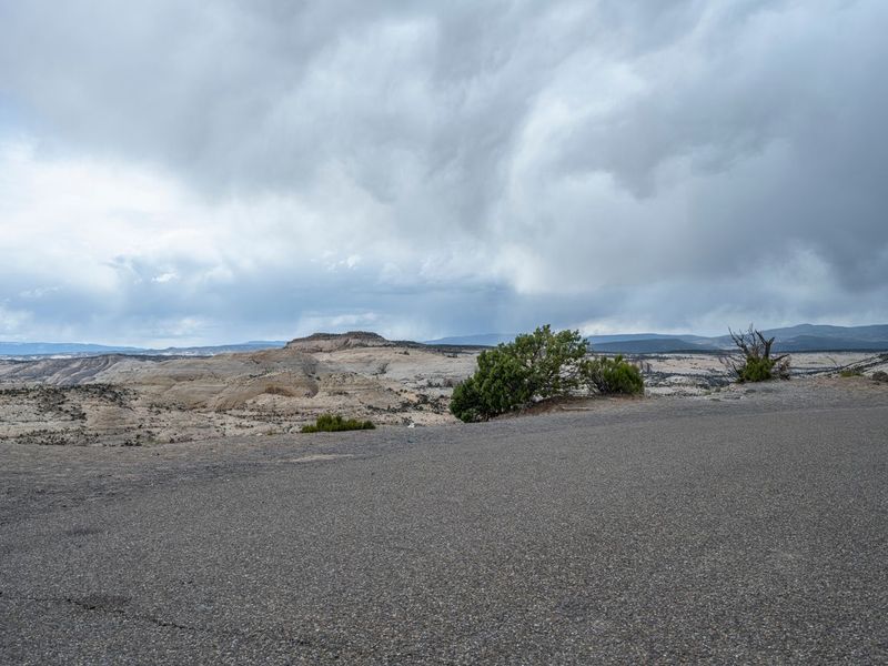 Utah Open Space Landscape with Clouds HDRi Maps and Backplates